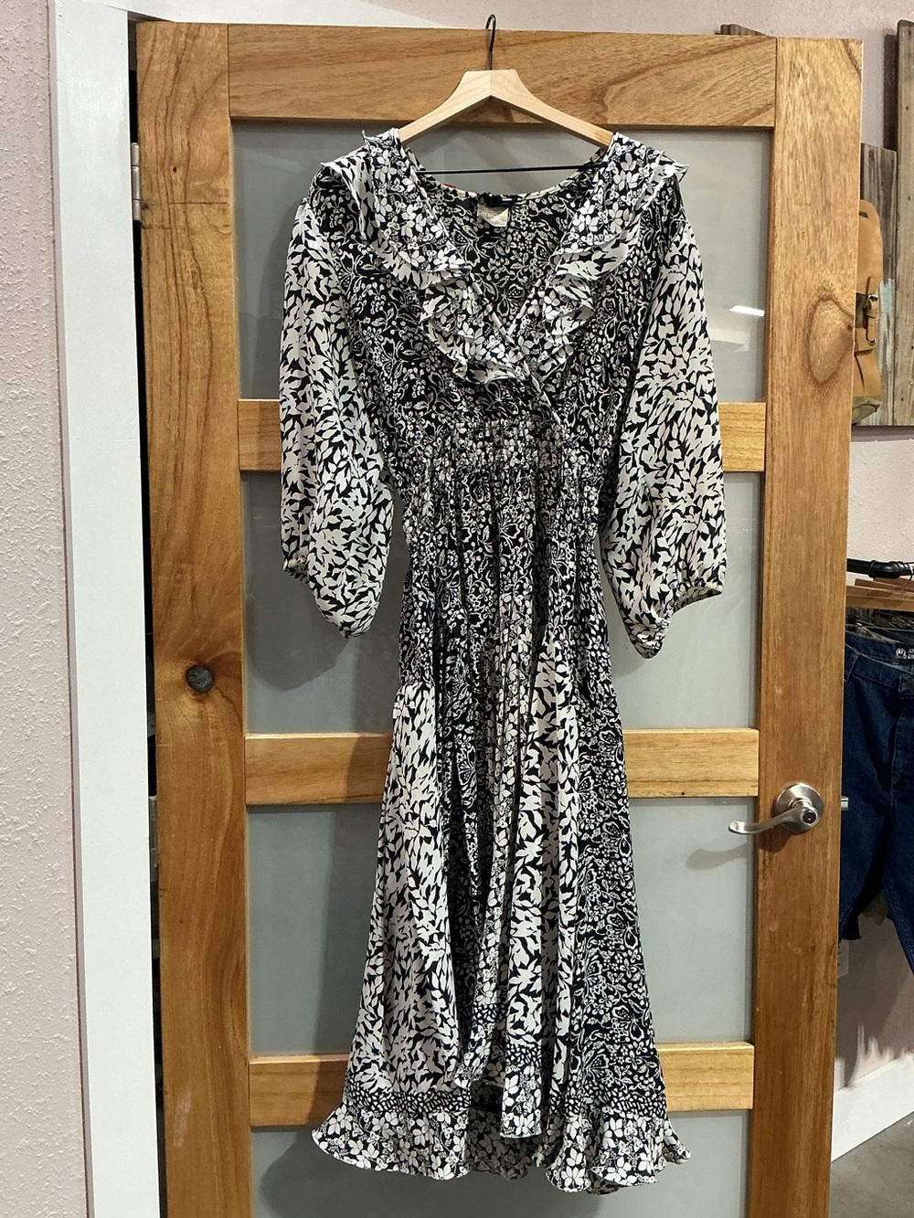 Vintage Diane Freis Black White Floral Ruffle Midi Dress Boho Cottagecore Medium